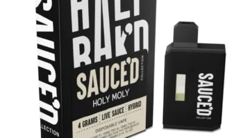 Half BaK’d Holy Moly Hybrid Sauced Exotix 4G Disposable | LiftoffSmoke