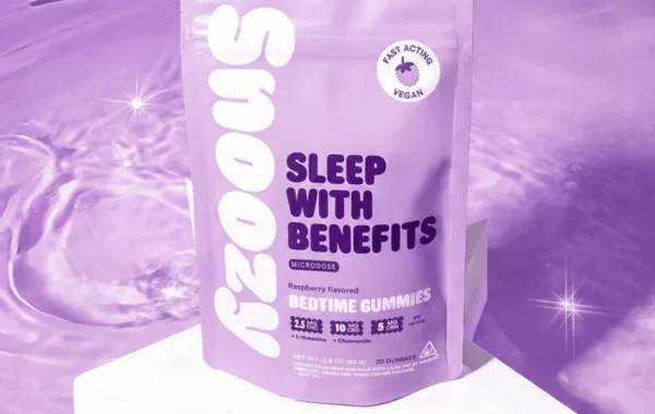 Drift off naturally — SNOOZY's Raspberry Bedtime Gummies blend CBD, CBN & microdose THC for your best night's sleep. Available at LiftoffSmoke.