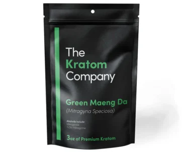 Premium lab-tested Green Maeng Da kratom powder in a 3oz pouch — all-natural green vein, only at LiftoffSmoke.